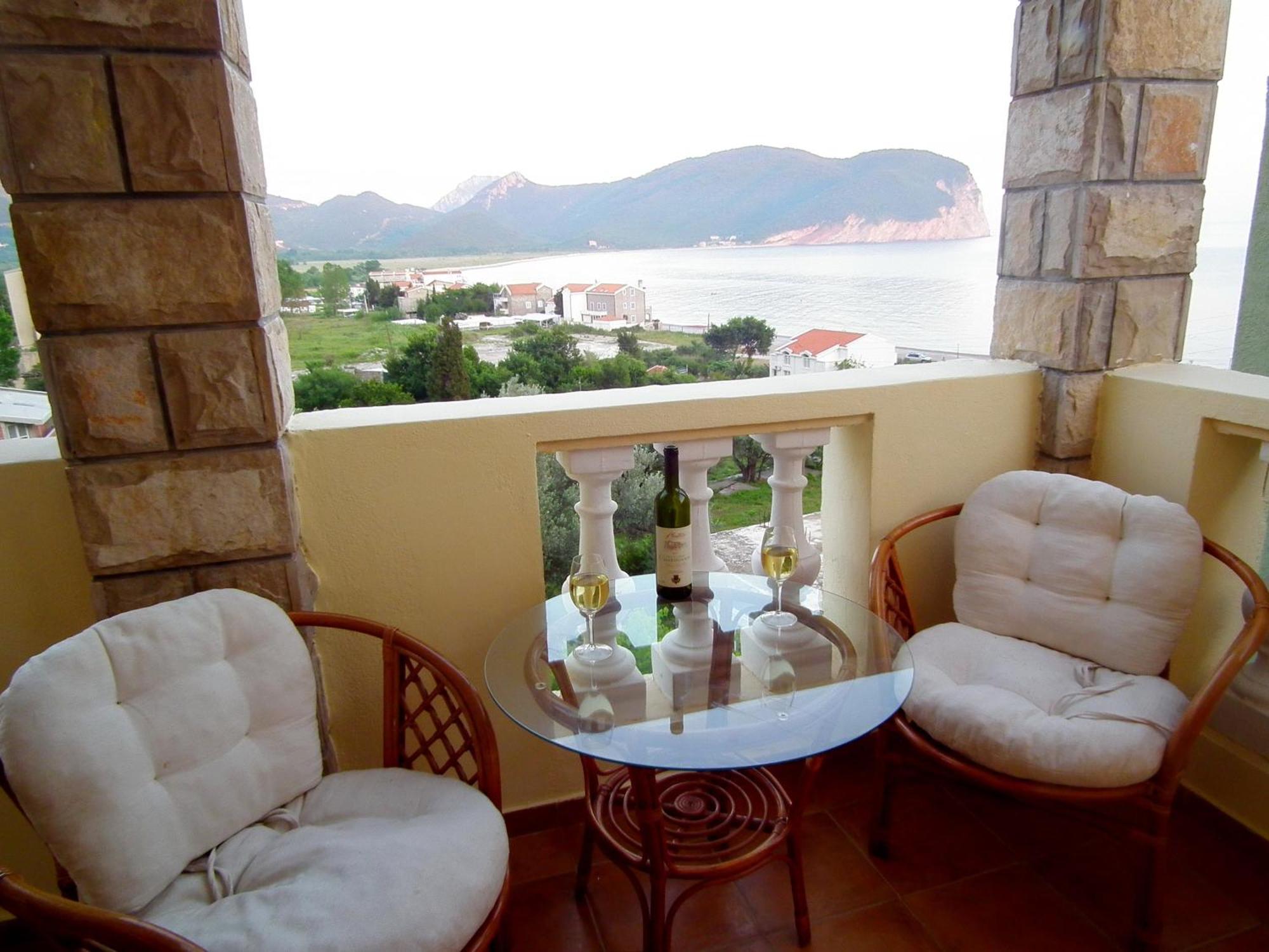 Castellamare Residence Петровац Экстерьер фото
